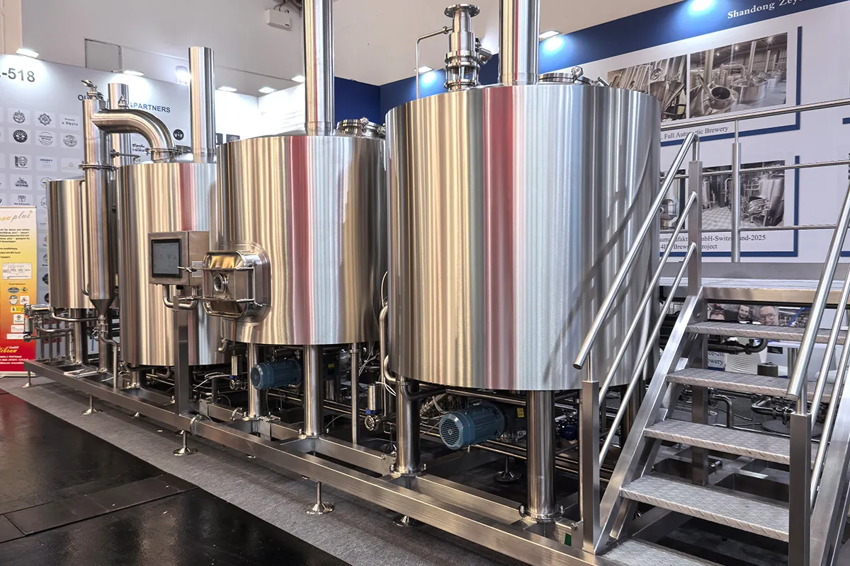 commercial craft beer brewing equipment
