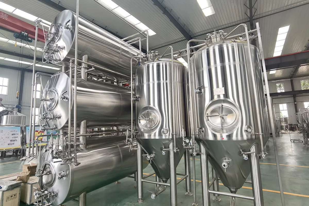 Horizontal Lagering Tanks